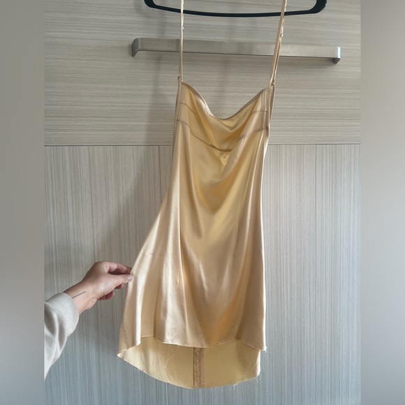 ARE YOU AM I Small Misa gold dress - Picture 3 of 4